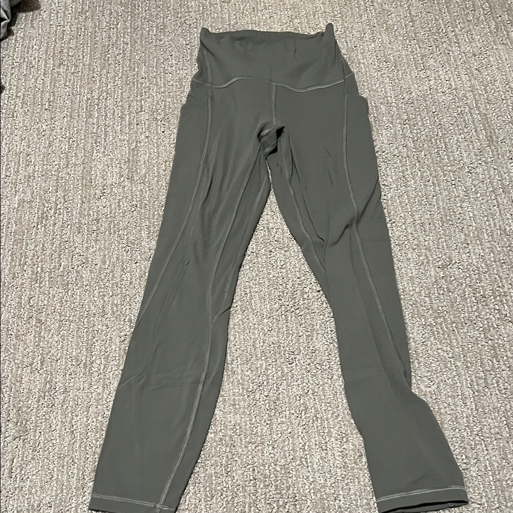 Lululemon pocket align 25”